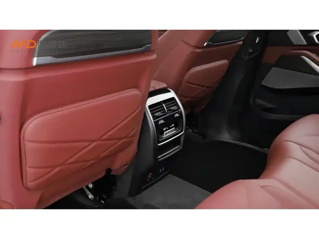 BMW X5 — Фото автомобиля 9