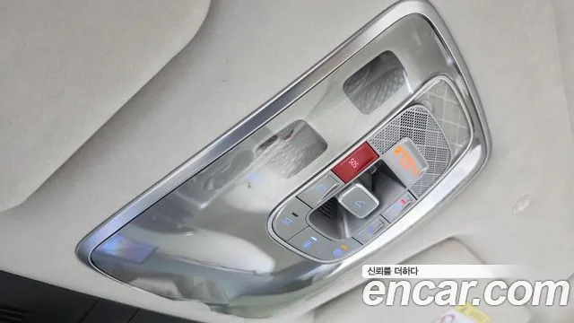 Genesis GV70 Electrified GV70 — Фото автомобиля 17