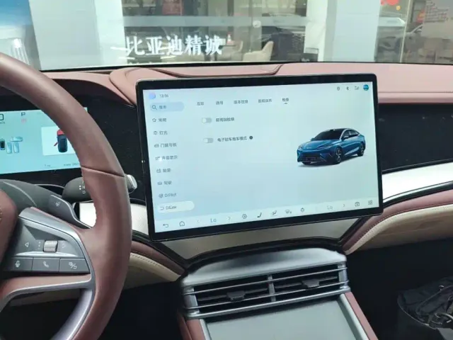 BYD Seal 07 DM-i — Фото автомобиля 12