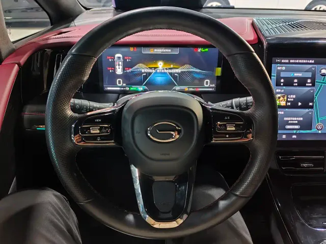 GAC Trumpchi M8 — Фото автомобиля 10