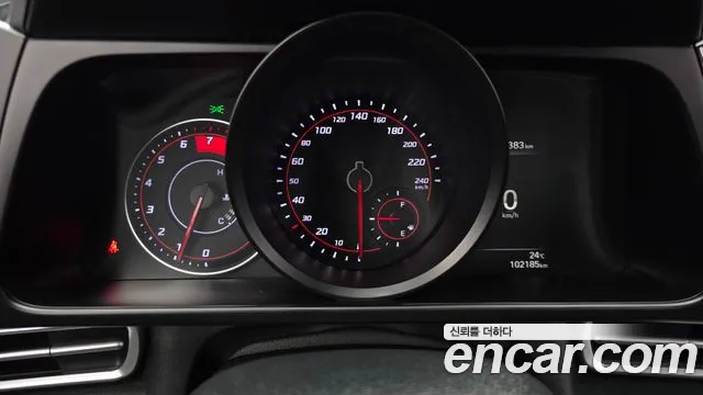 Hyundai Avante CN7 — Фото автомобиля 8