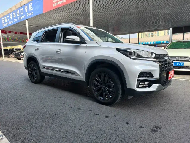 Chery Tiggo 8 — Фото автомобиля 3