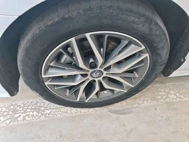 BYD Qin PLUS — Фото автомобиля 16