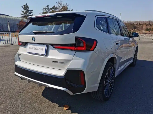 BMW X1 — Фото автомобиля 5