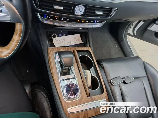Kia K9 The New K9 2-е поколение — Фото автомобиля 11