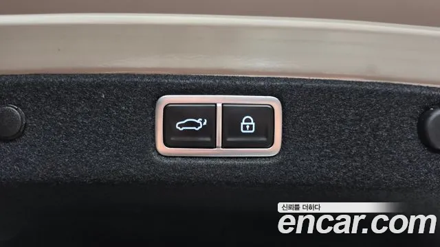 Hyundai Grandeur GN7 — Фото автомобиля 23