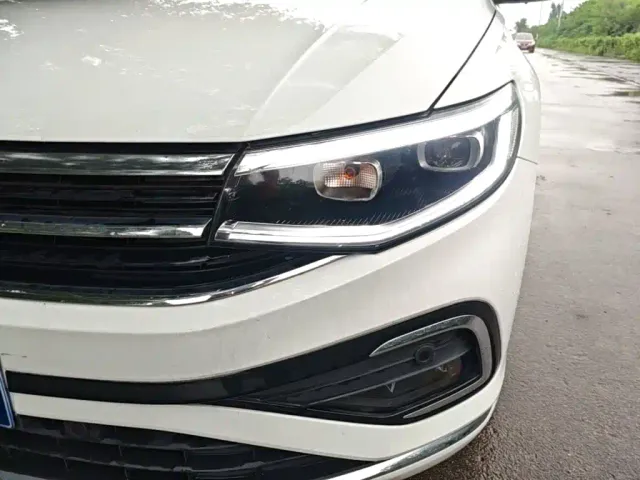 Volkswagen Bora — Фото автомобиля 17
