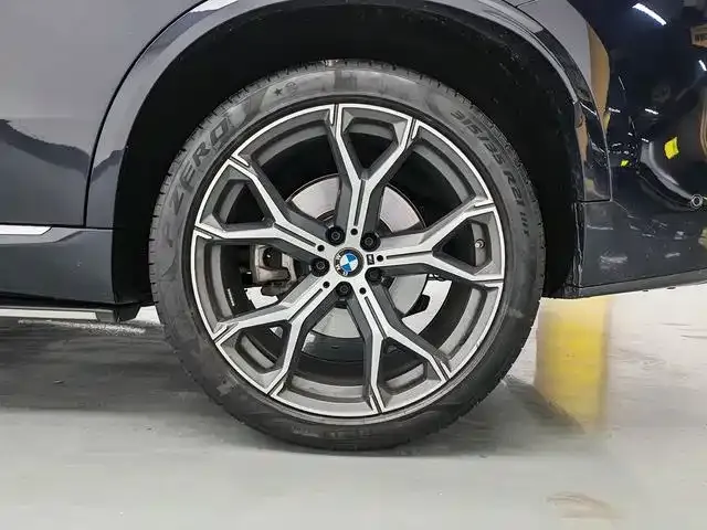 BMW X5 — Фото автомобиля 19