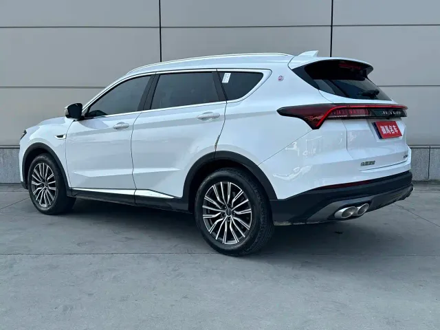 Jetour X70 Plus — Фото автомобиля 2