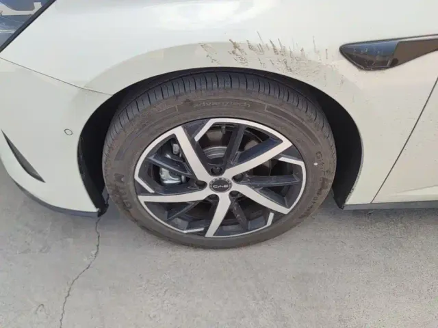 BYD Seal 07 DM-i — Фото автомобиля 22
