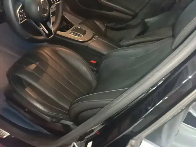 Mercedes-Benz Mercedes-Benz E-Class 2022 Second Facelift E 300 L Premium — Фото автомобиля 14