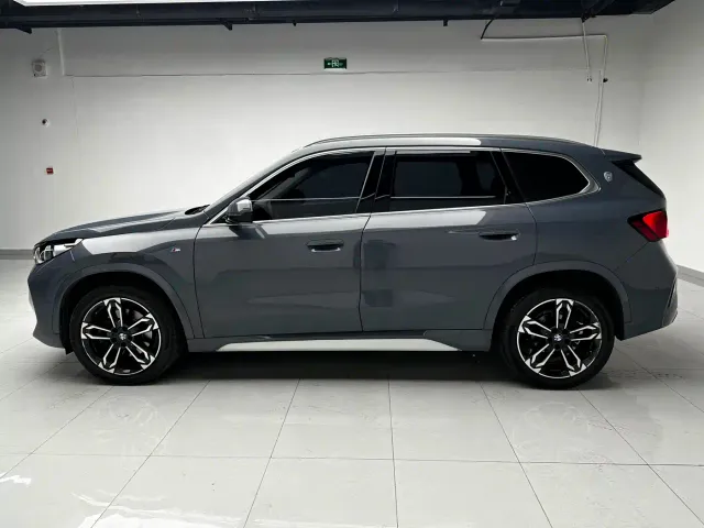 BMW X1 — Фото автомобиля 5