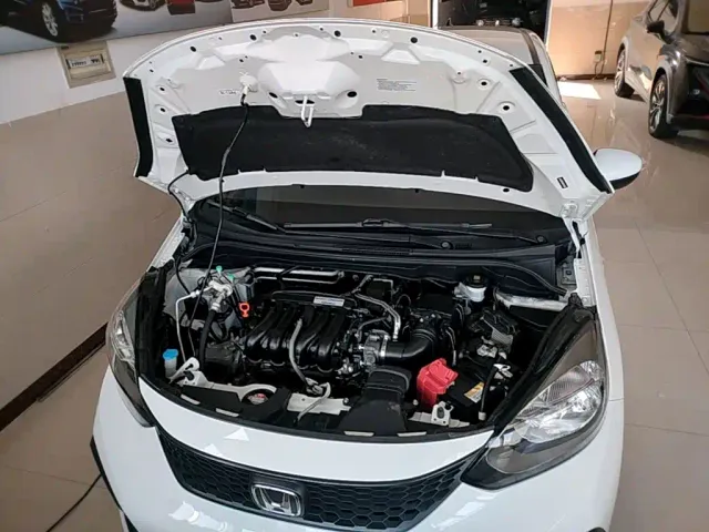 Honda Fit — Фото автомобиля 19