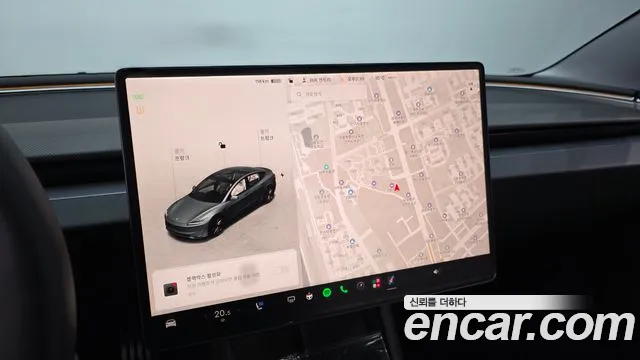 Tesla Model 3 — Фото автомобиля 20