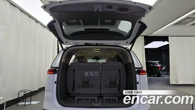 Kia Canival Carnival 4 поколение Дизель 7 мест Signature — Фото автомобиля 20