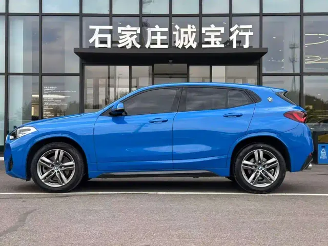 BMW X2 — Фото автомобиля 4