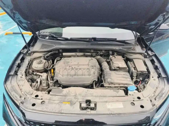 Volkswagen Passat — Фото автомобиля 3