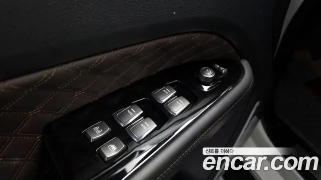 KG_Mobility_Ssangyong Rexton All Rexton Дизель 2.2 4WD — Фото автомобиля 26