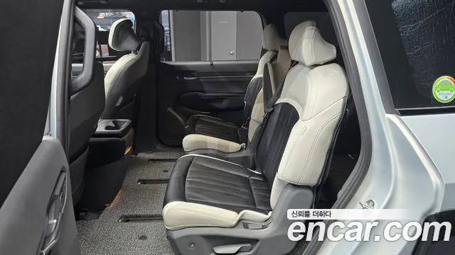 Kia EV9 — Фото автомобиля 18