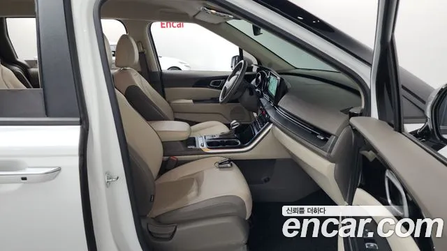 Kia Canival Carnival 4 поколение 9 мест Prestige — Фото автомобиля 11