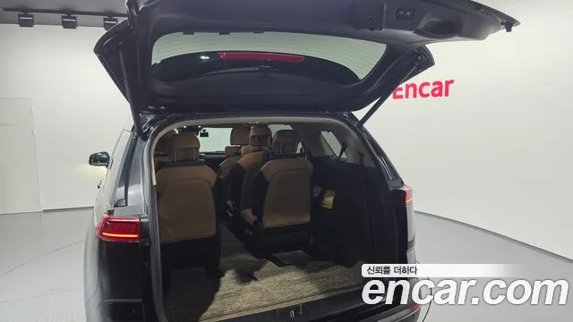 Kia Canival Carnival 4 поколение Дизель 9 мест Signature — Фото автомобиля 20