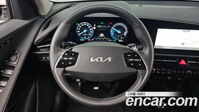 Kia Niro Niro (New) — Фото автомобиля 20