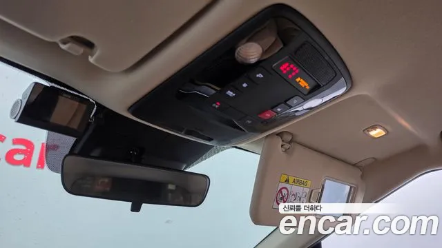 Kia Carnival 4th Gen — Фото автомобиля 29