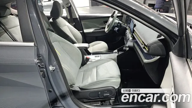 Hyundai Kona Kona (SX2) Бензин 1.6 турбо 2WD — Фото автомобиля 26