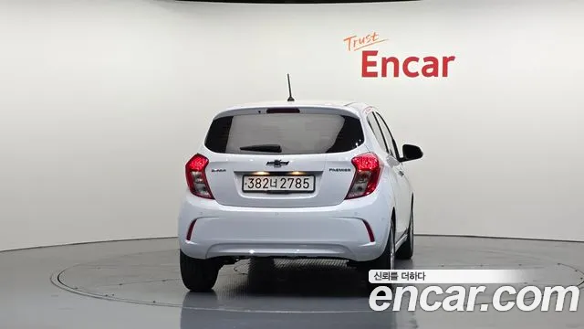 Chevrolet Spark — Фото автомобиля 4