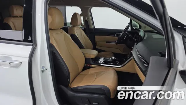 Kia Carnival 4th Gen — Фото автомобиля 16
