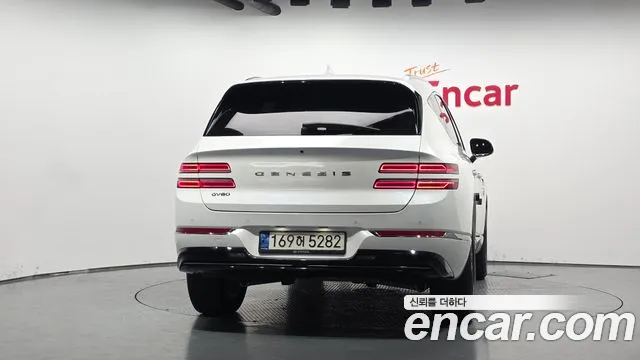 Genesis GV80 3.0 Дизель 2WD — Фото автомобиля 3