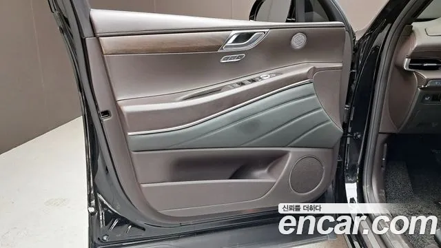 Genesis GV80 2.5T Бензин AWD — Фото автомобиля 20