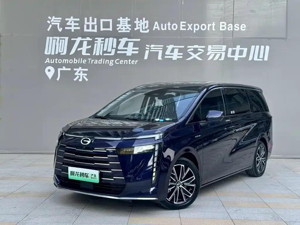Фотография автомобиля — GAC Trumpchi Trumpchi E8 NEV