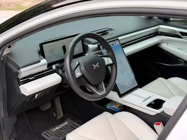 Xpeng P5 — Фото автомобиля 6