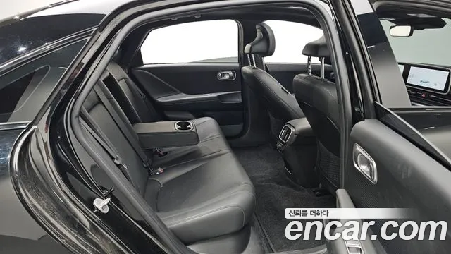 Hyundai Ioniq6 — Фото автомобиля 12