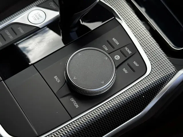 BMW 3 Series — Фото автомобиля 12