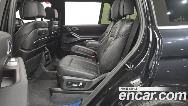 BMW X7 G07 — Фото автомобиля 18