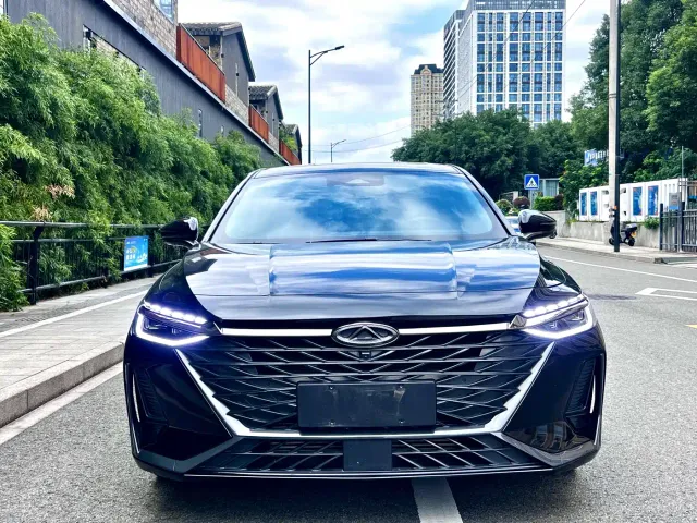 Chery Arrizo 8 — Фото автомобиля 2