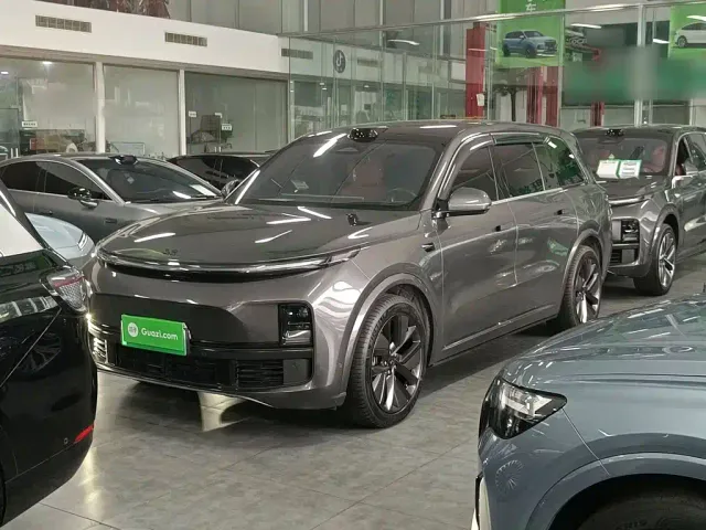 Фотография автомобиля — Li Auto L9