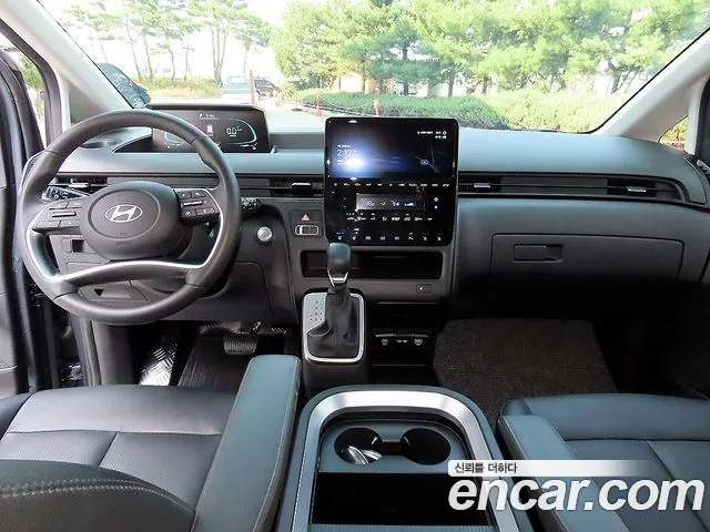 Hyundai Staria — Фото автомобиля 7
