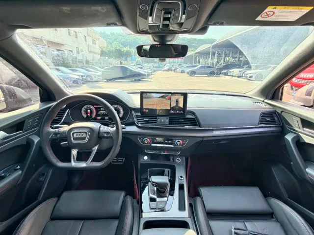 Audi Q5L — Фото автомобиля 16