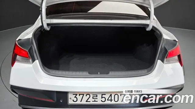 Hyundai Avante CN7 — Фото автомобиля 26