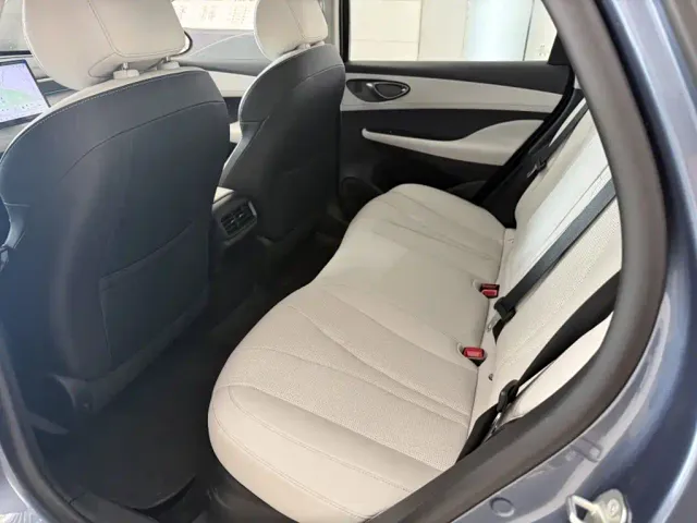 BYD Seal 05 DM-i — Фото автомобиля 2