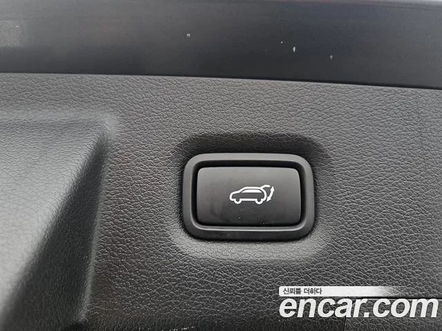 Hyundai Santafe Новый Santa Fe Бензин 2.5T 2WD — Фото автомобиля 19