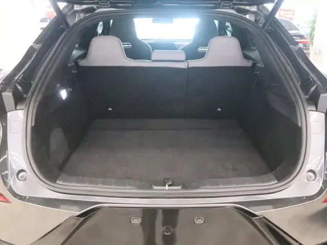 Changan UNI-T — Фото автомобиля 19