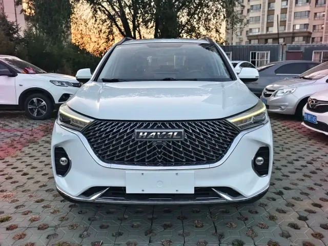 Haval M6 — Фото автомобиля 2