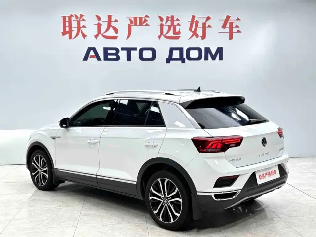 Volkswagen T-Roc — Фото автомобиля 4