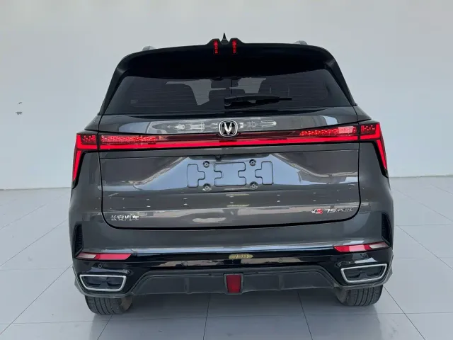 Changan CS75 Plus — Фото автомобиля 8