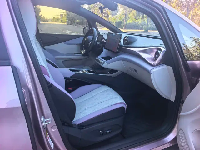 BYD Dolphin — Фото автомобиля 15