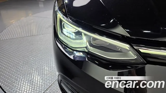 Volkswagen Golf Golf 8 поколение 2.0 TDI Premium — Фото автомобиля 20